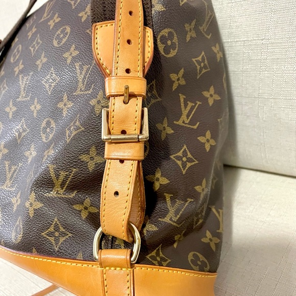 ❌SOLD❌ Louis Vuitton Montsouris GM backpack - Picture 7 of 16